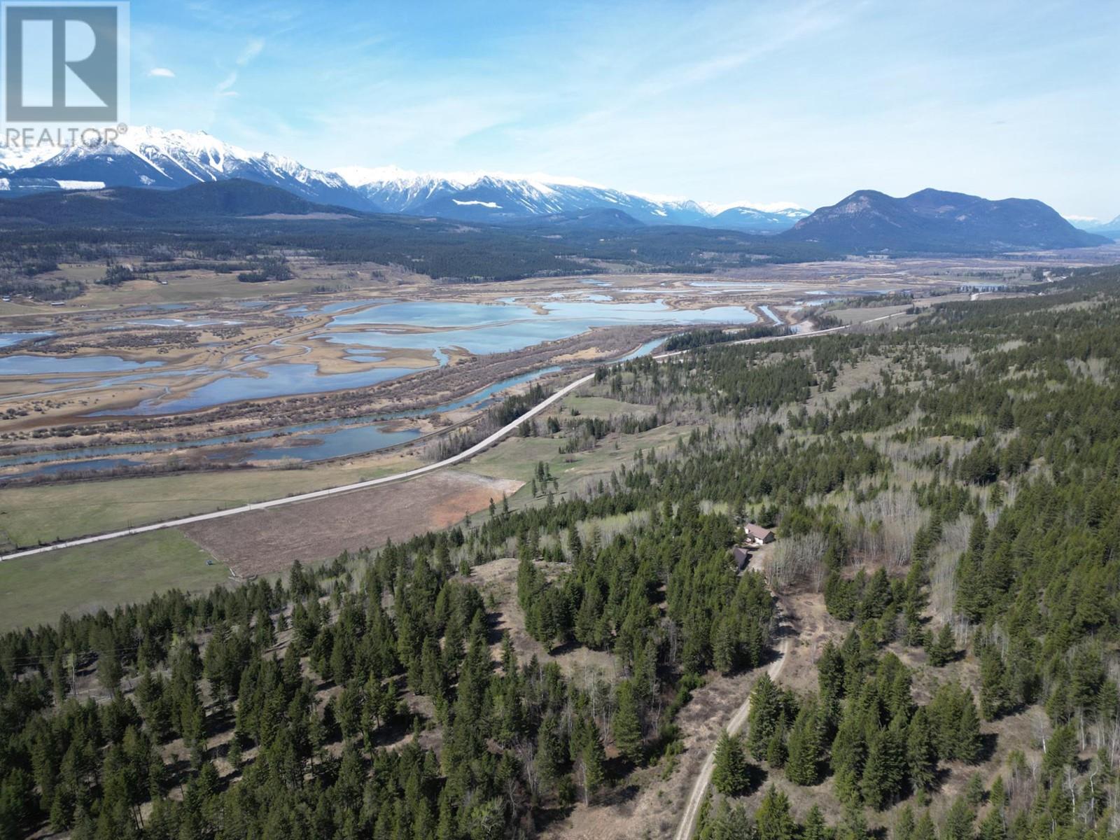 2360/2380 95 Highway, Spillimacheen, British Columbia  V0A 1P0 - Photo 9 - 2476294