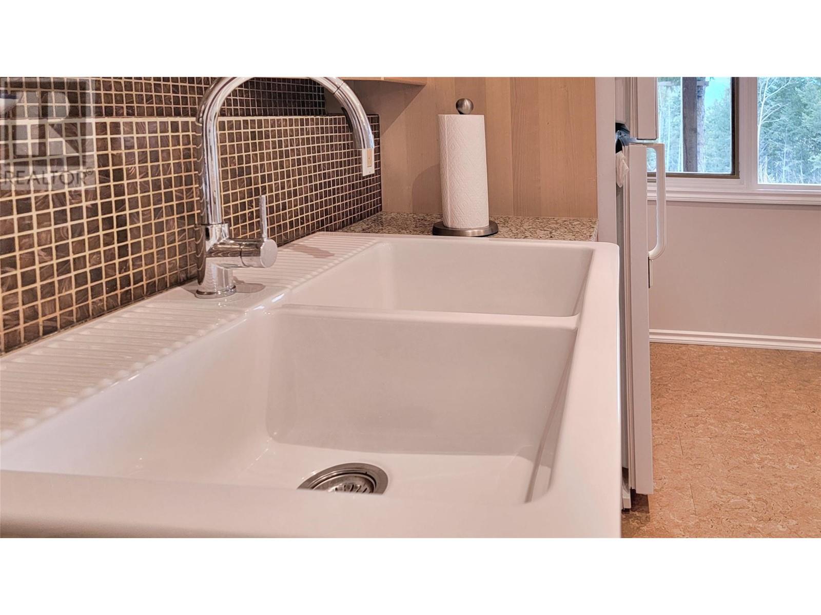 2360/2380 95 Highway, Spillimacheen, British Columbia  V0A 1P0 - Photo 95 - 2476294