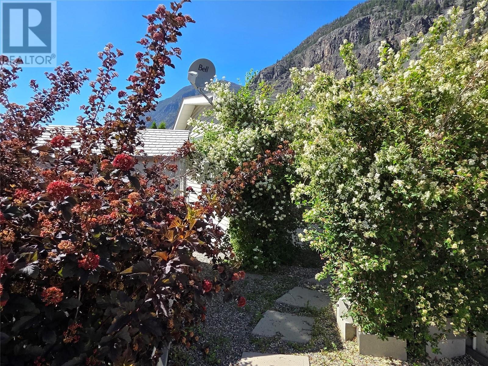 3455 Highway 3 Unit# 4, Keremeos, British Columbia  V0X 1N1 - Photo 54 - 10311478