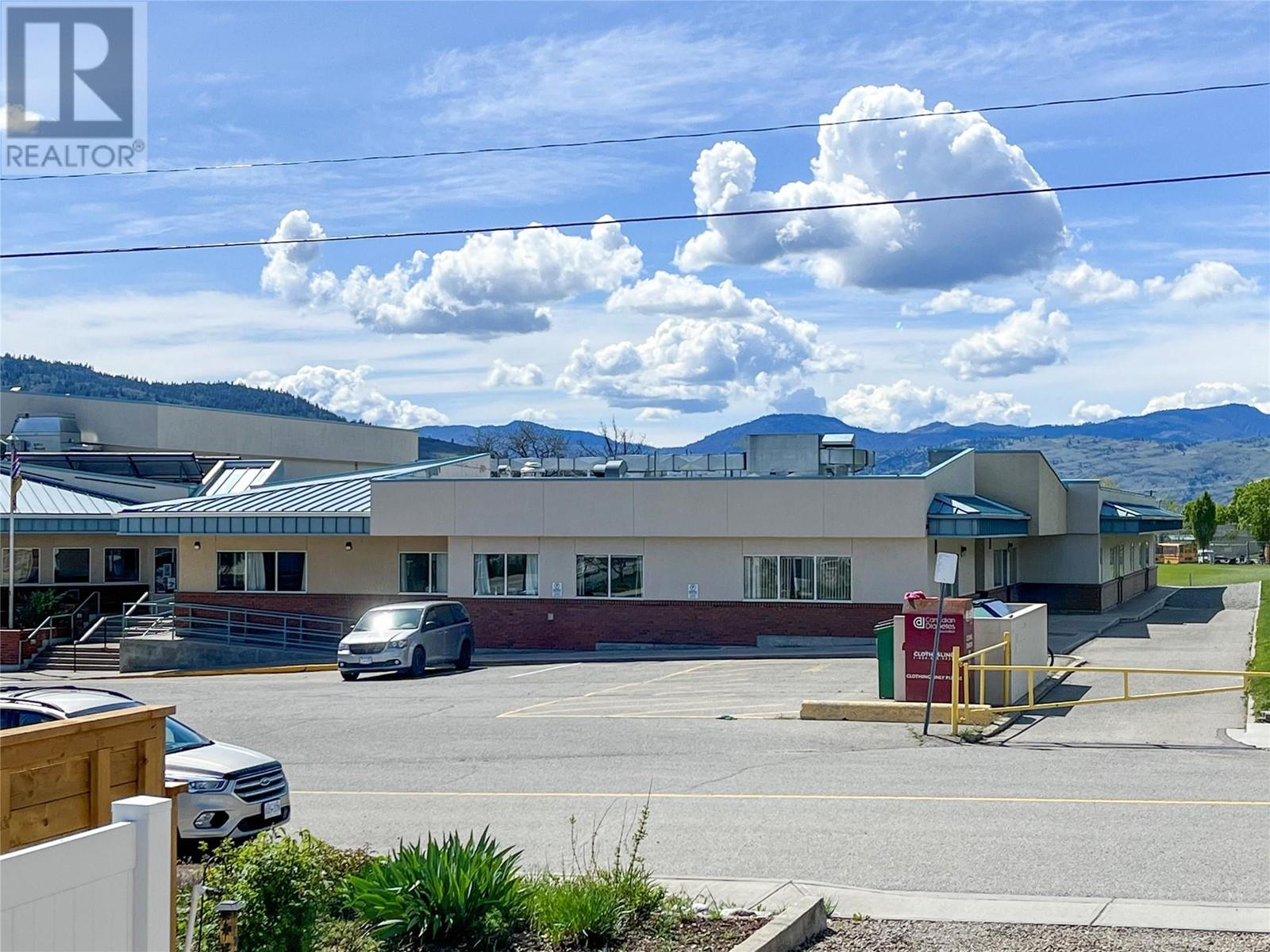 834 School Avenue, Oliver, British Columbia  V0H 1T0 - Photo 17 - 10311310