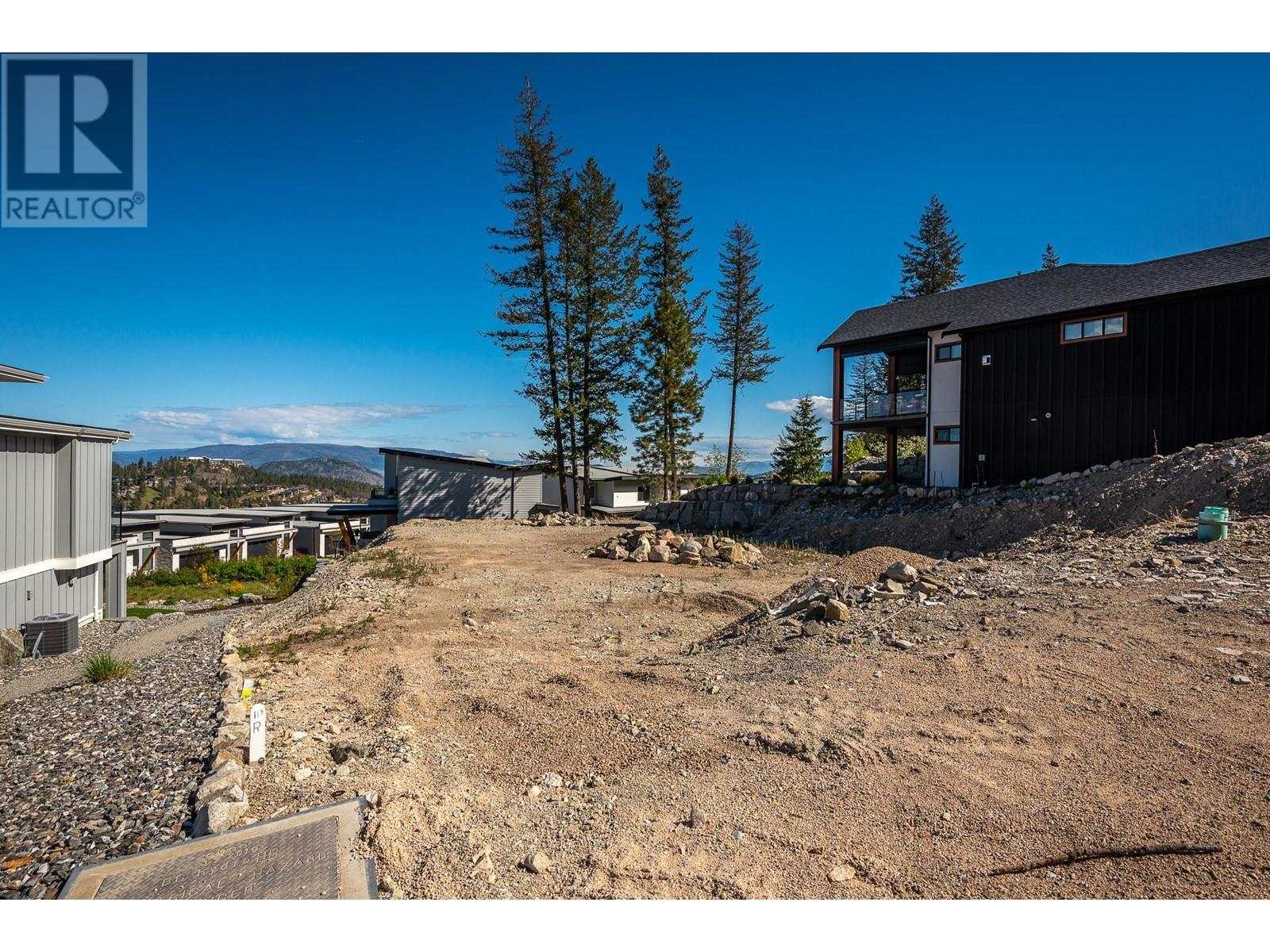 117 Diamond Way, Vernon, British Columbia  V1H 0A2 - Photo 2 - 10311466