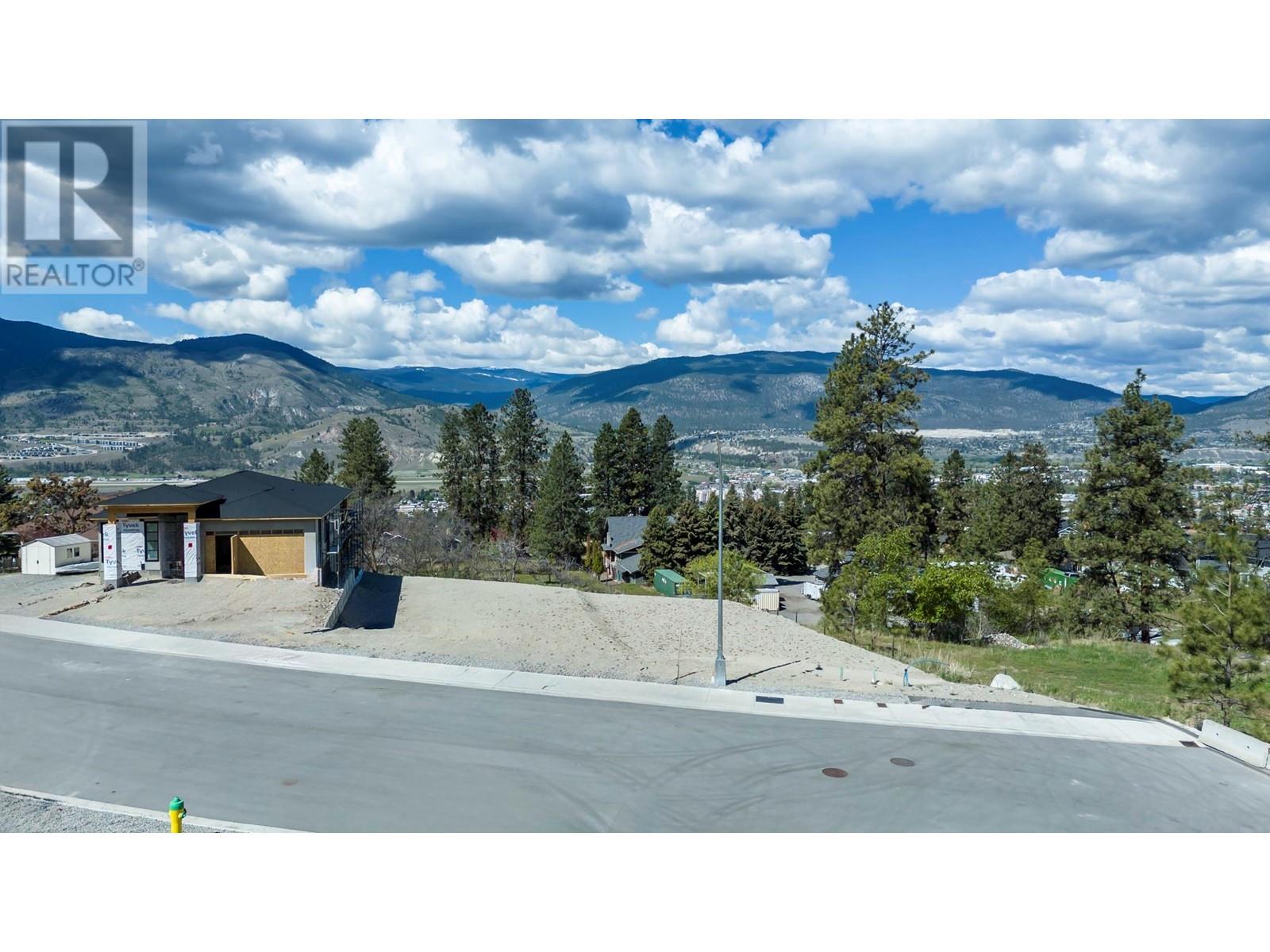 2820 Evergreen Drive, Penticton, British Columbia  V2A 7T1 - Photo 10 - 10313427