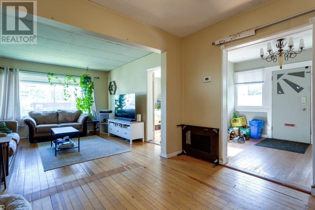 530 Patterson Avenue, Kelowna, British Columbia  V1Y 5C6 - Photo 39 - 10313190