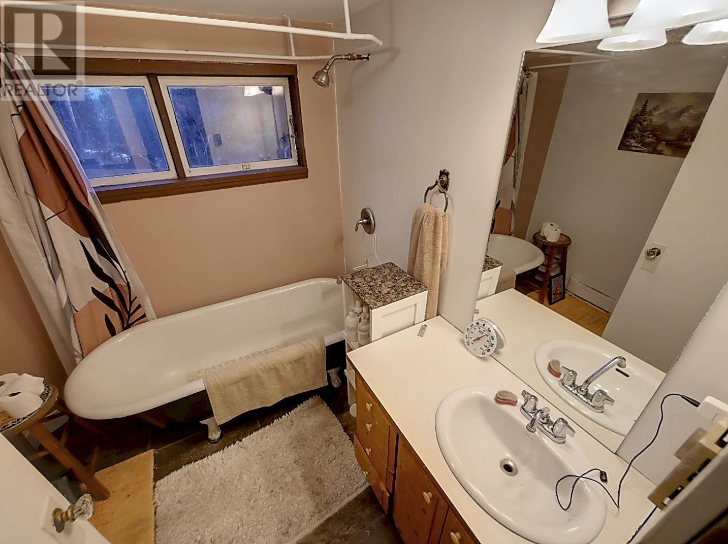 1608 Zwicky Road, Kaslo, British Columbia  V0G 1M0 - Photo 10 - 2477008