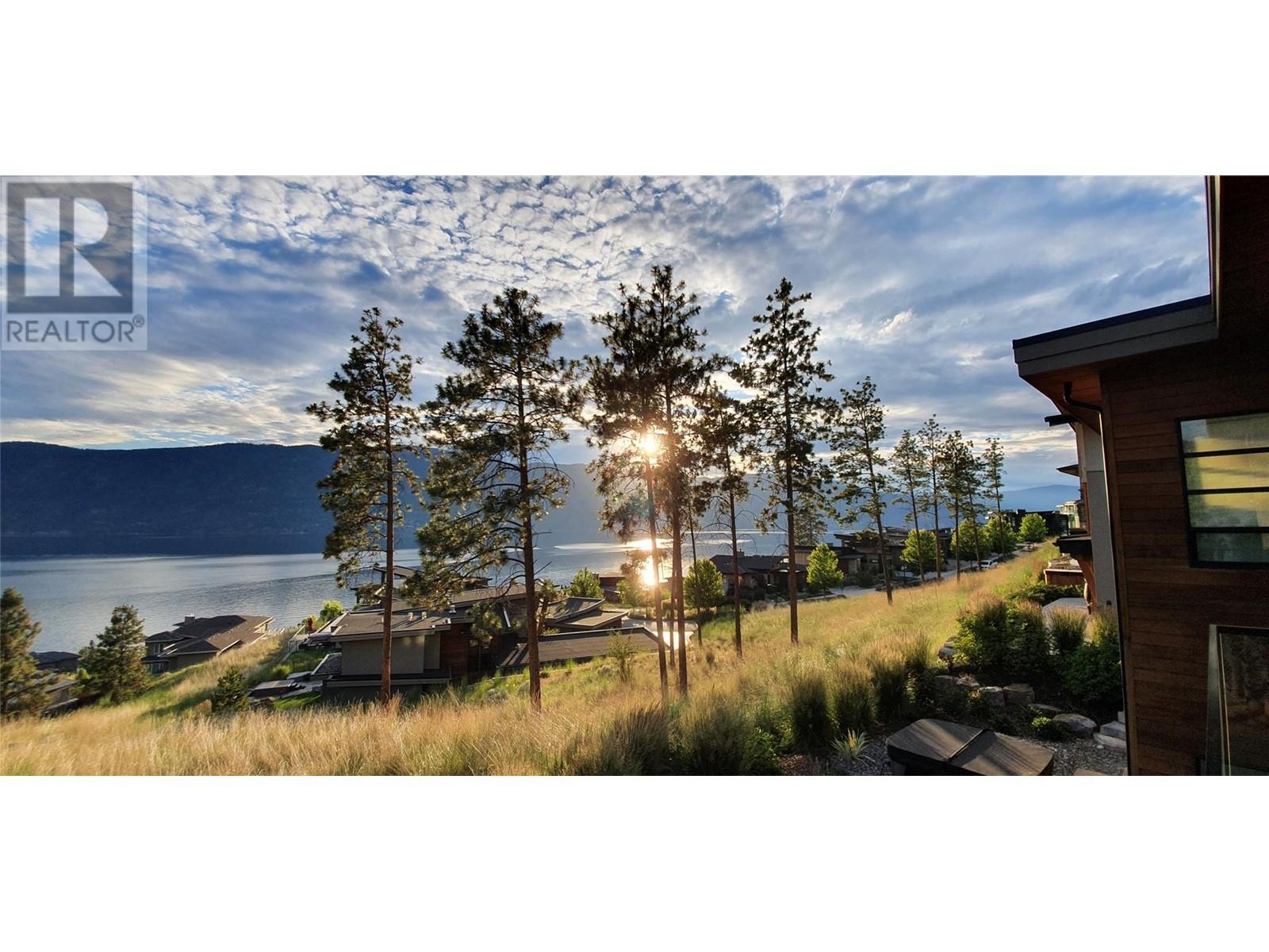 1690 Travertine Drive, Lake Country, British Columbia  V4V 2T4 - Photo 2 - 10314292