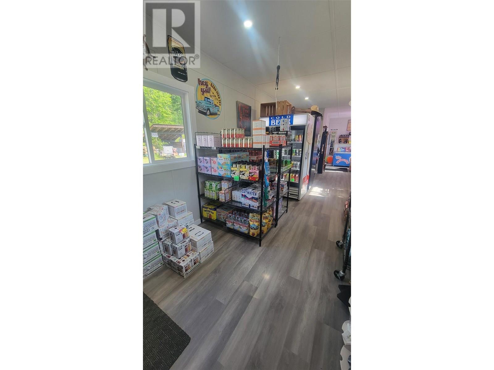 1142 Seymour Arm Bay Road Road, Seymour Arm, British Columbia  V0E 2V2 - Photo 19 - 10314850