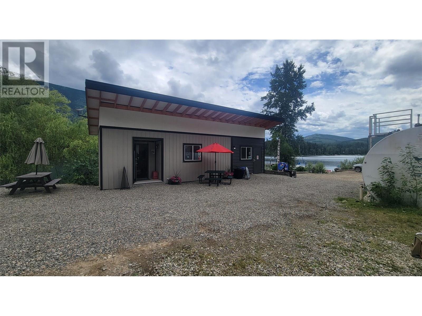 1142 Seymour Arm Bay Road Road, Seymour Arm, British Columbia  V0E 2V2 - Photo 23 - 10314850