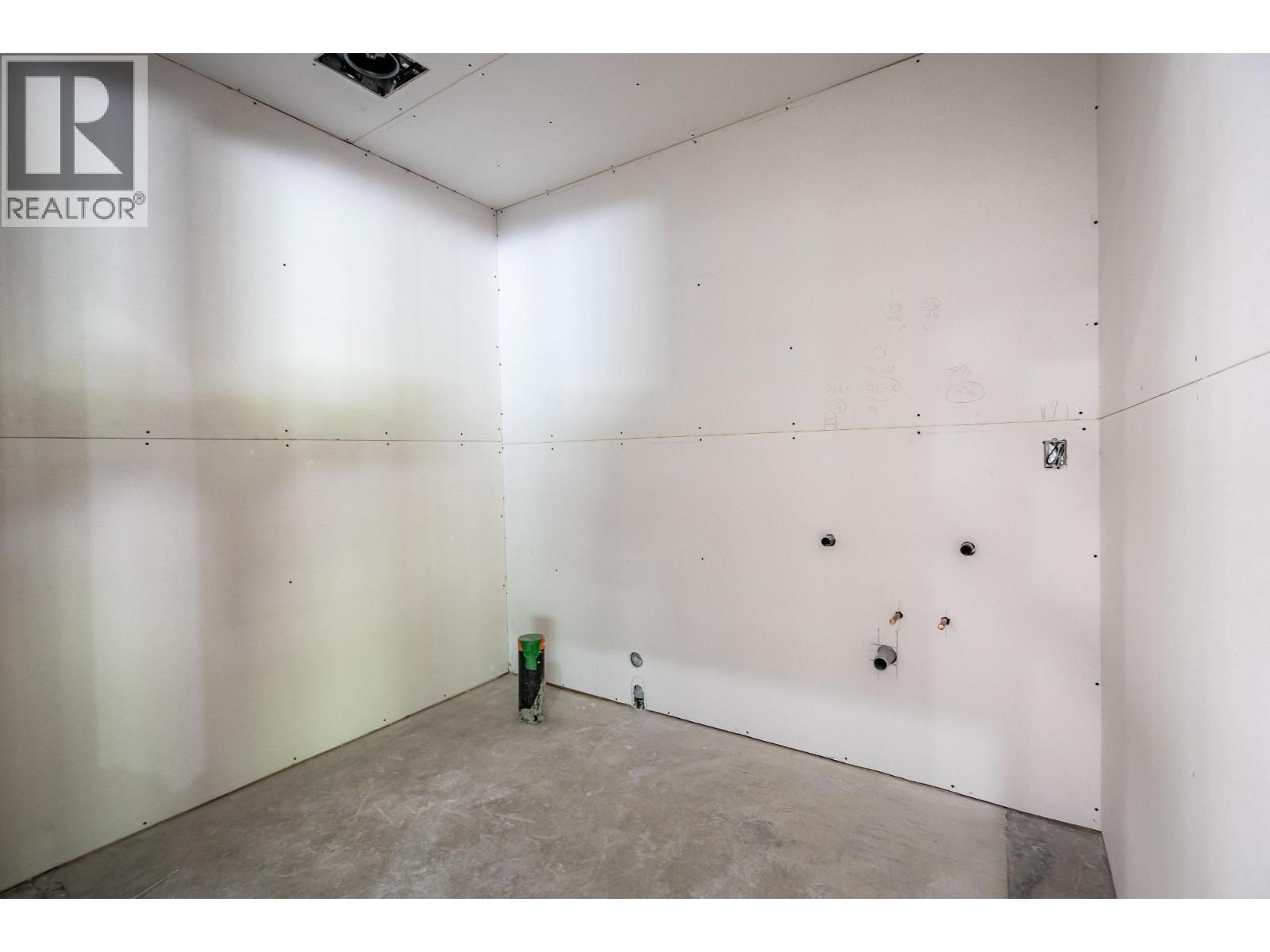 1155 Insight Drive Unit# 6, 7, 8, Nelson, British Columbia  V1L 5P5 - Photo 14 - 2477673