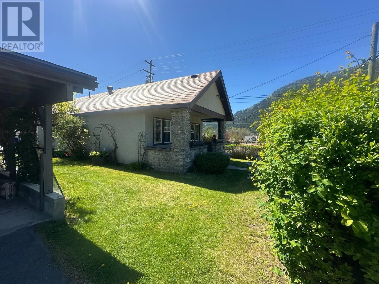 510 Kokanee Avenue, Nelson, British Columbia  V1L 3P1 - Photo 24 - 2478066