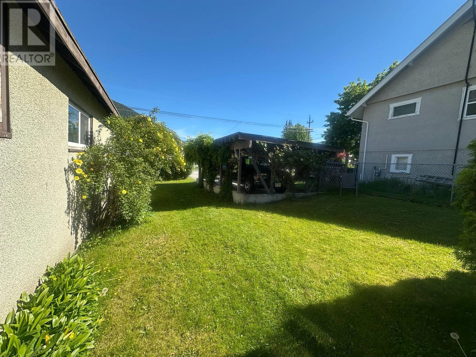 510 Kokanee Avenue, Nelson, British Columbia  V1L 3P1 - Photo 32 - 2478066