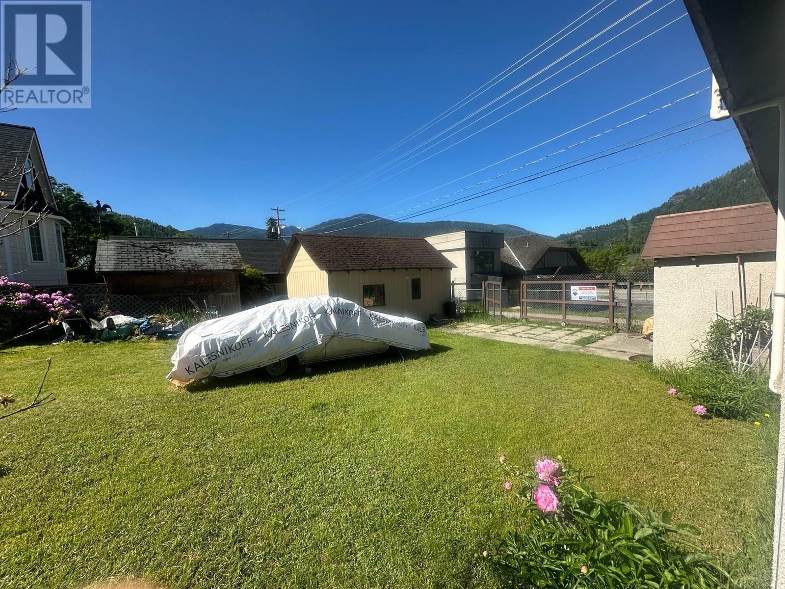 510 Kokanee Avenue, Nelson, British Columbia  V1L 3P1 - Photo 34 - 2478066