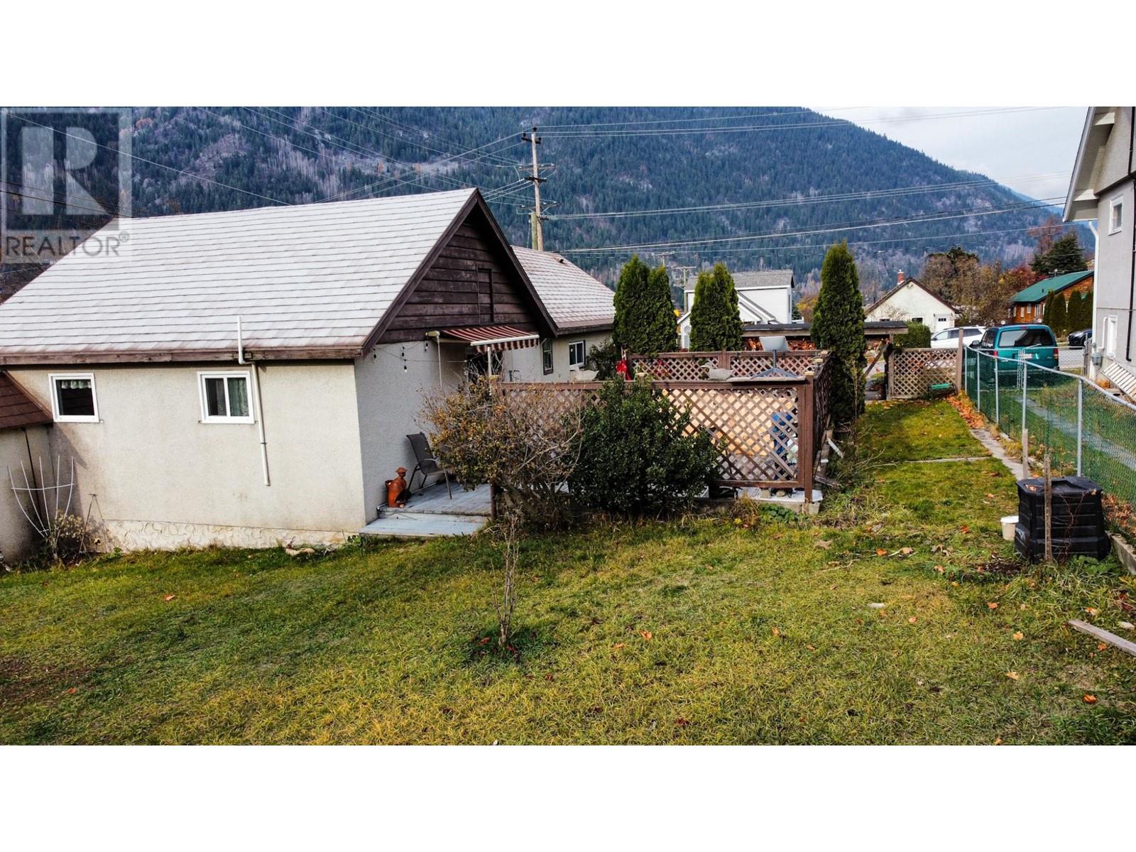 510 Kokanee Avenue, Nelson, British Columbia  V1L 3P1 - Photo 7 - 2478066