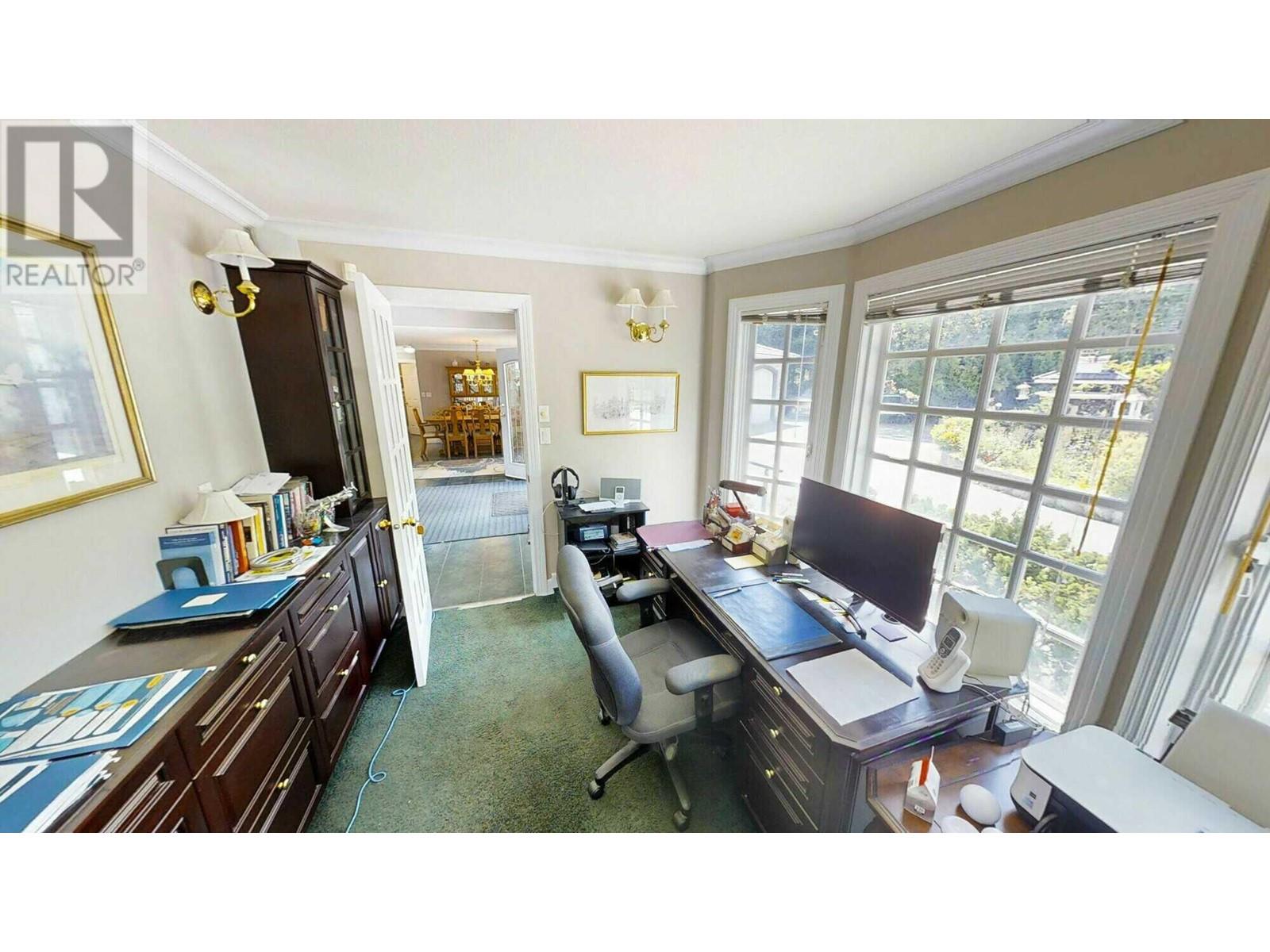 317 Hyslop Drive, Penticton, British Columbia  V2A 8Z9 - Photo 8 - 10318639