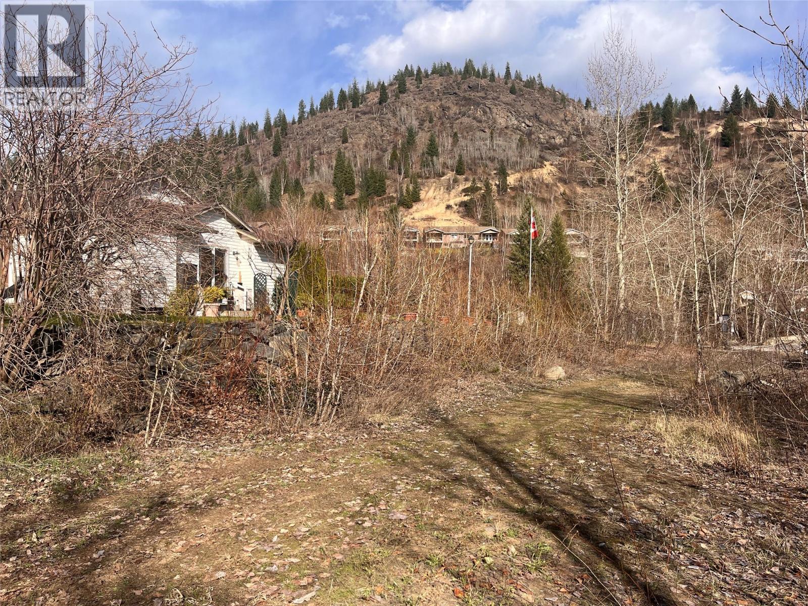 8000 Devito Drive, Trail, British Columbia  V1R 4W2 - Photo 41 - 2478165