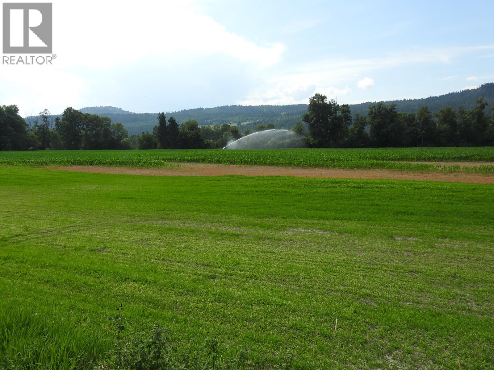 7160 97-A Highway, Grindrod, British Columbia  V0E 2K0 - Photo 2 - 10319913