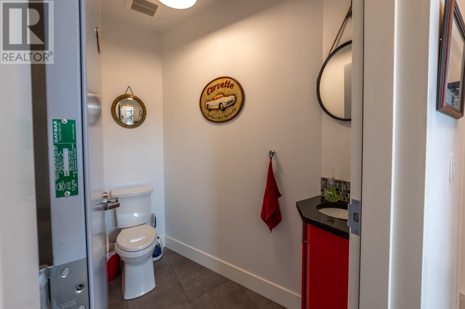 88 Lakeshore Drive Unit# 301, Penticton, British Columbia  V2A 1B5 - Photo 10 - 10320319