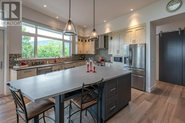 88 Lakeshore Drive Unit# 301, Penticton, British Columbia  V2A 1B5 - Photo 29 - 10320319
