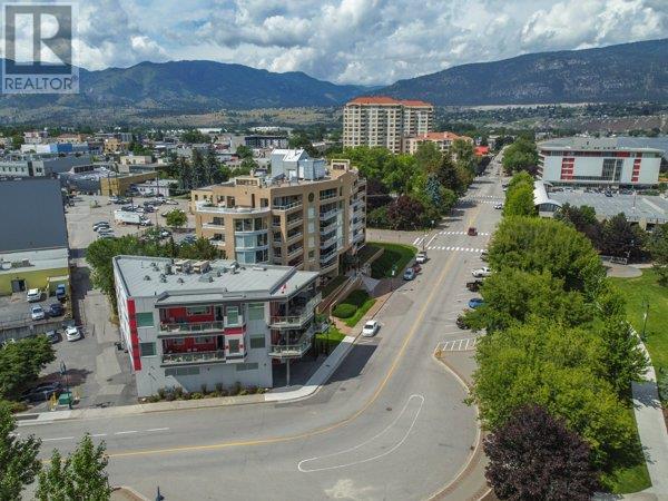 88 Lakeshore Drive Unit# 301, Penticton, British Columbia  V2A 1B5 - Photo 3 - 10320319