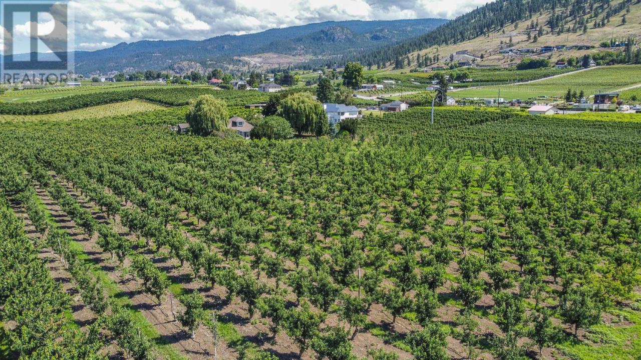 1260 Broughton Avenue, Penticton, British Columbia  V2A 8S9 - Photo 10 - 10320576