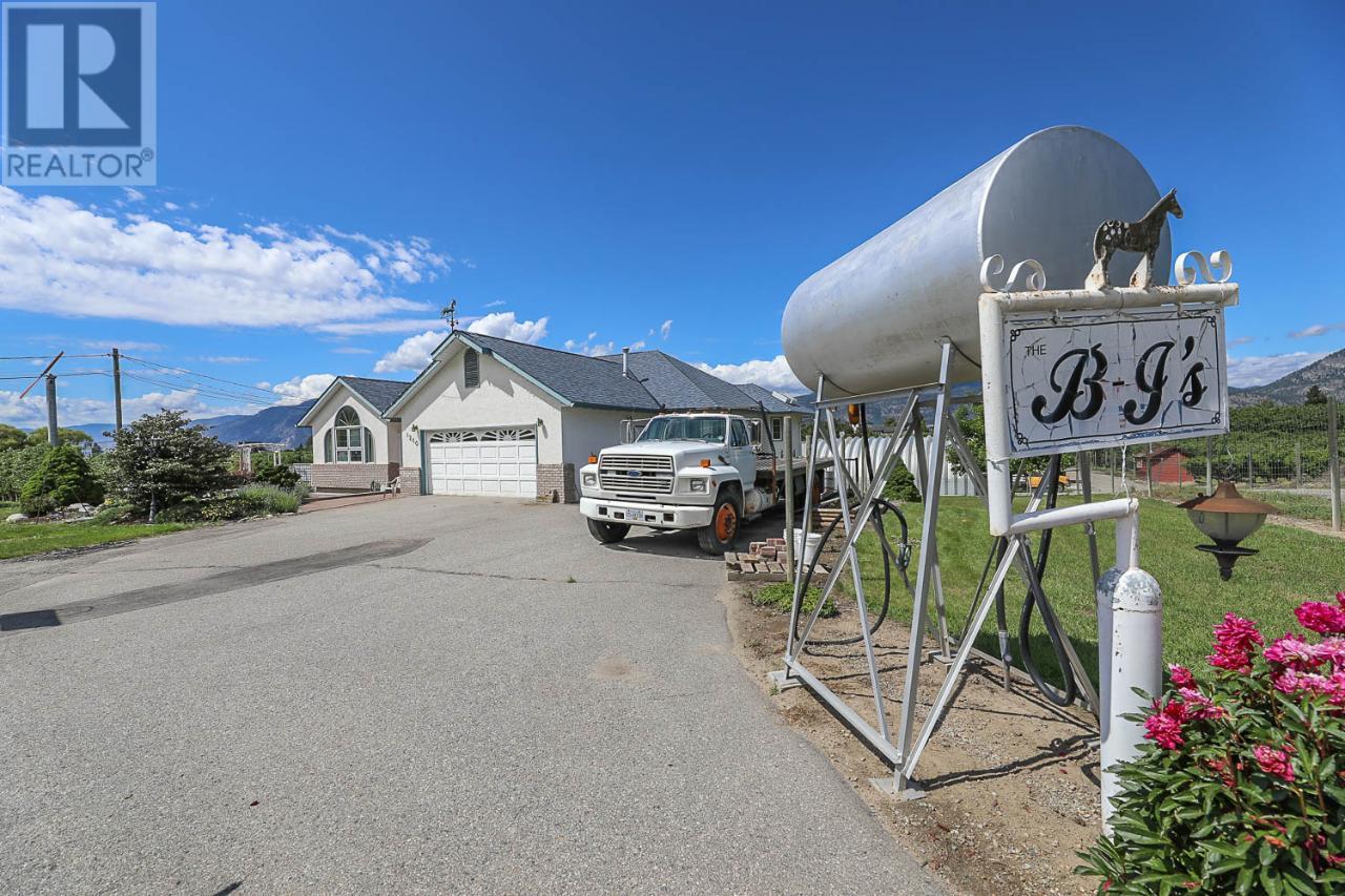 1260 Broughton Avenue, Penticton, British Columbia  V2A 8S9 - Photo 33 - 10320576