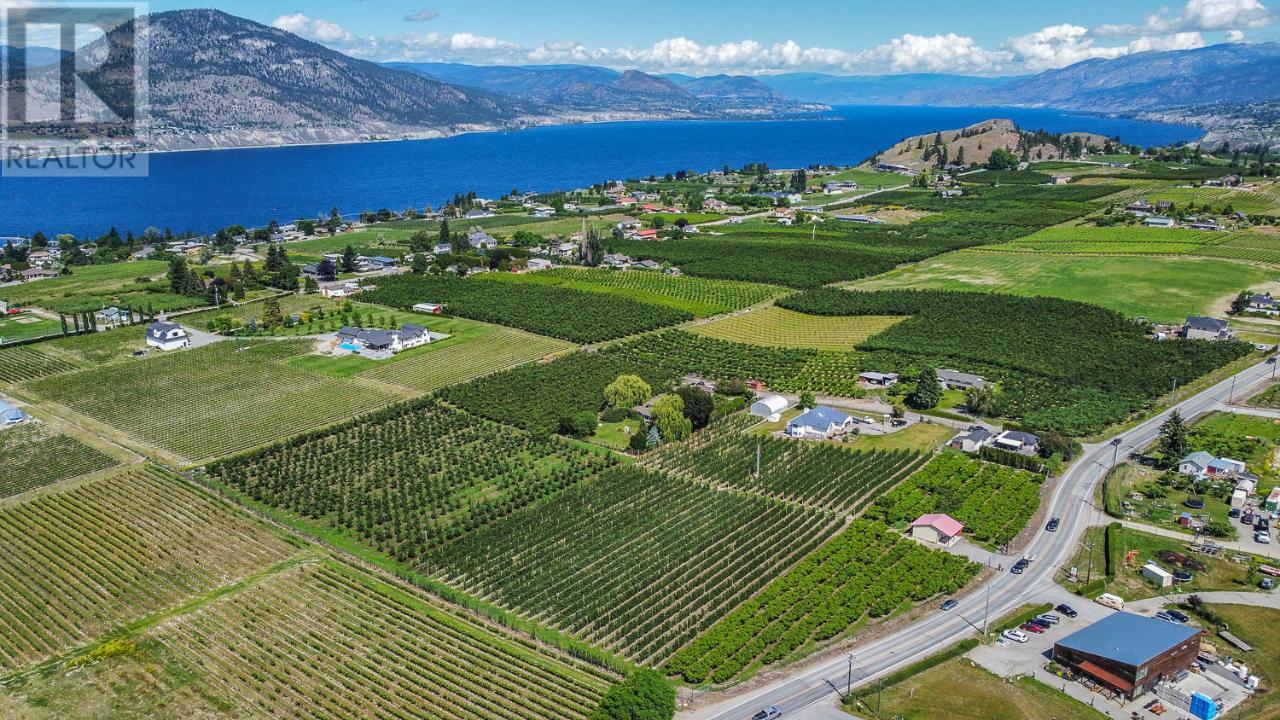 1260 Broughton Avenue, Penticton, British Columbia  V2A 8S9 - Photo 1 - 10320575