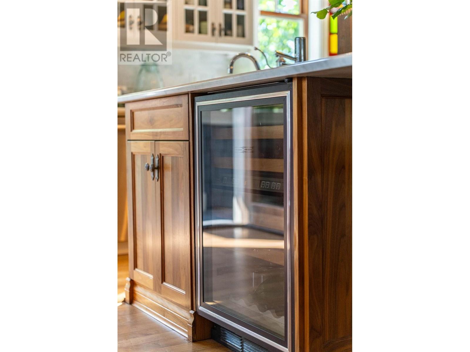 622 5th Avenue, Fernie, British Columbia  V0B 1M0 - Photo 19 - 2478749