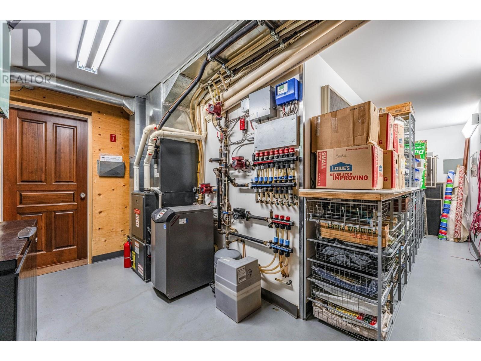 622 5th Avenue, Fernie, British Columbia  V0B 1M0 - Photo 55 - 2478749