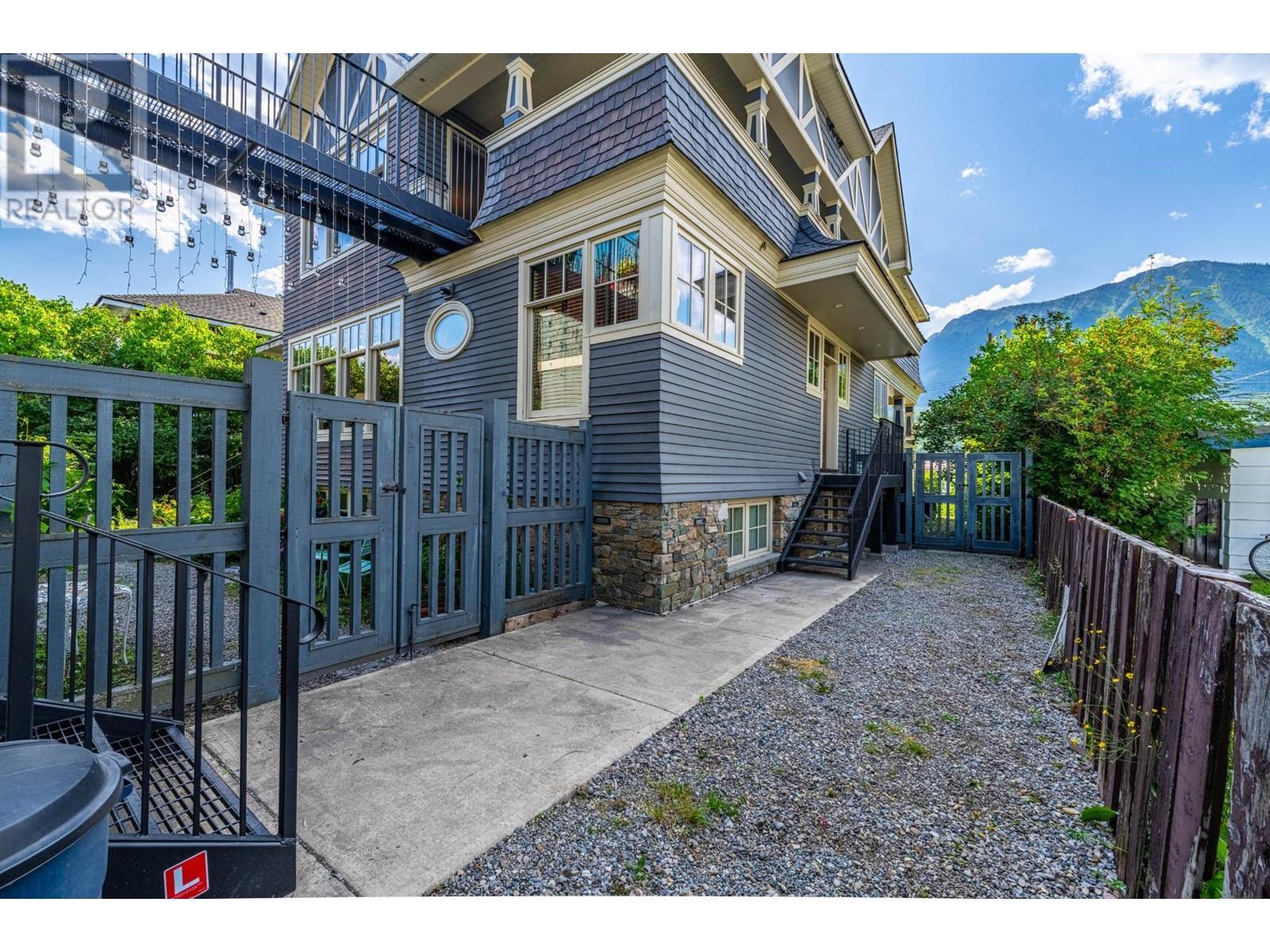 622 5th Avenue, Fernie, British Columbia  V0B 1M0 - Photo 62 - 2478749