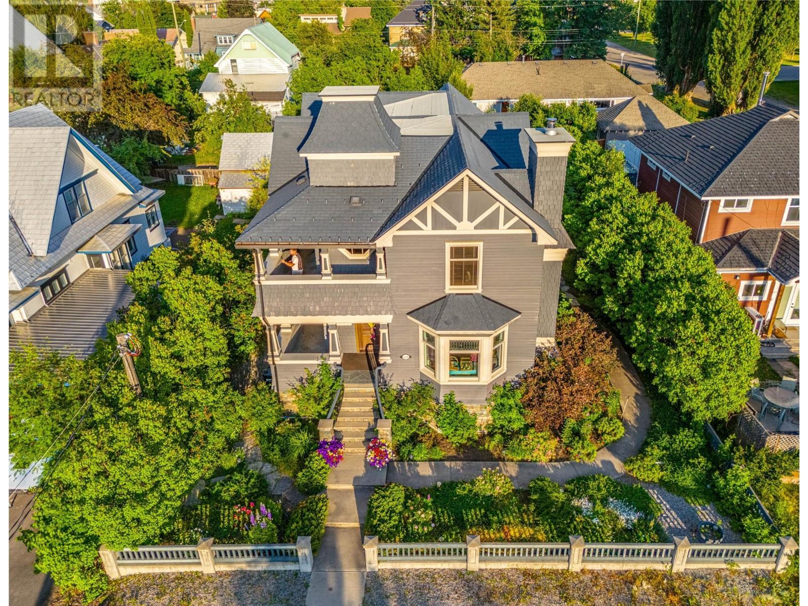 622 5th Avenue, Fernie, British Columbia  V0B 1M0 - Photo 65 - 2478749