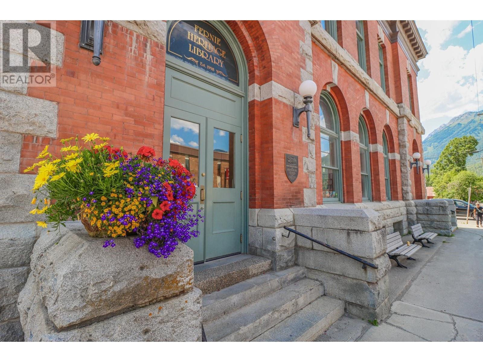 622 5th Avenue, Fernie, British Columbia  V0B 1M0 - Photo 76 - 2478749