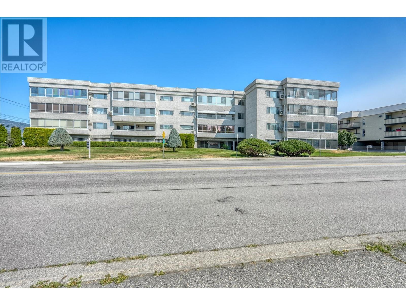 195 Warren Avenue W Unit# 409, Penticton, British Columbia  V2A 3N1 - Photo 1 - 10320878