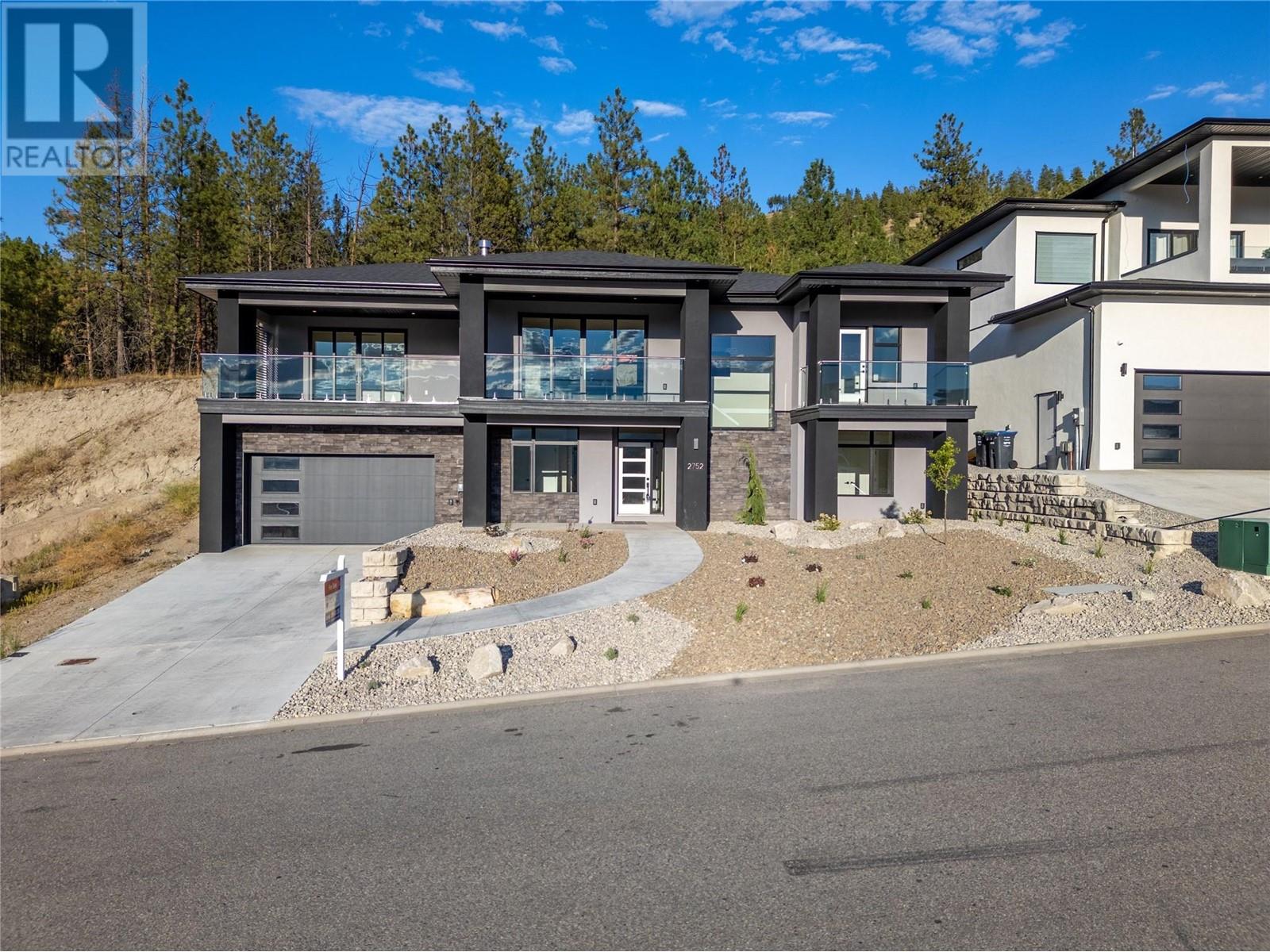 2752 Hawthorn Drive, Penticton, British Columbia  V2A 0C2 - Photo 1 - 10320700