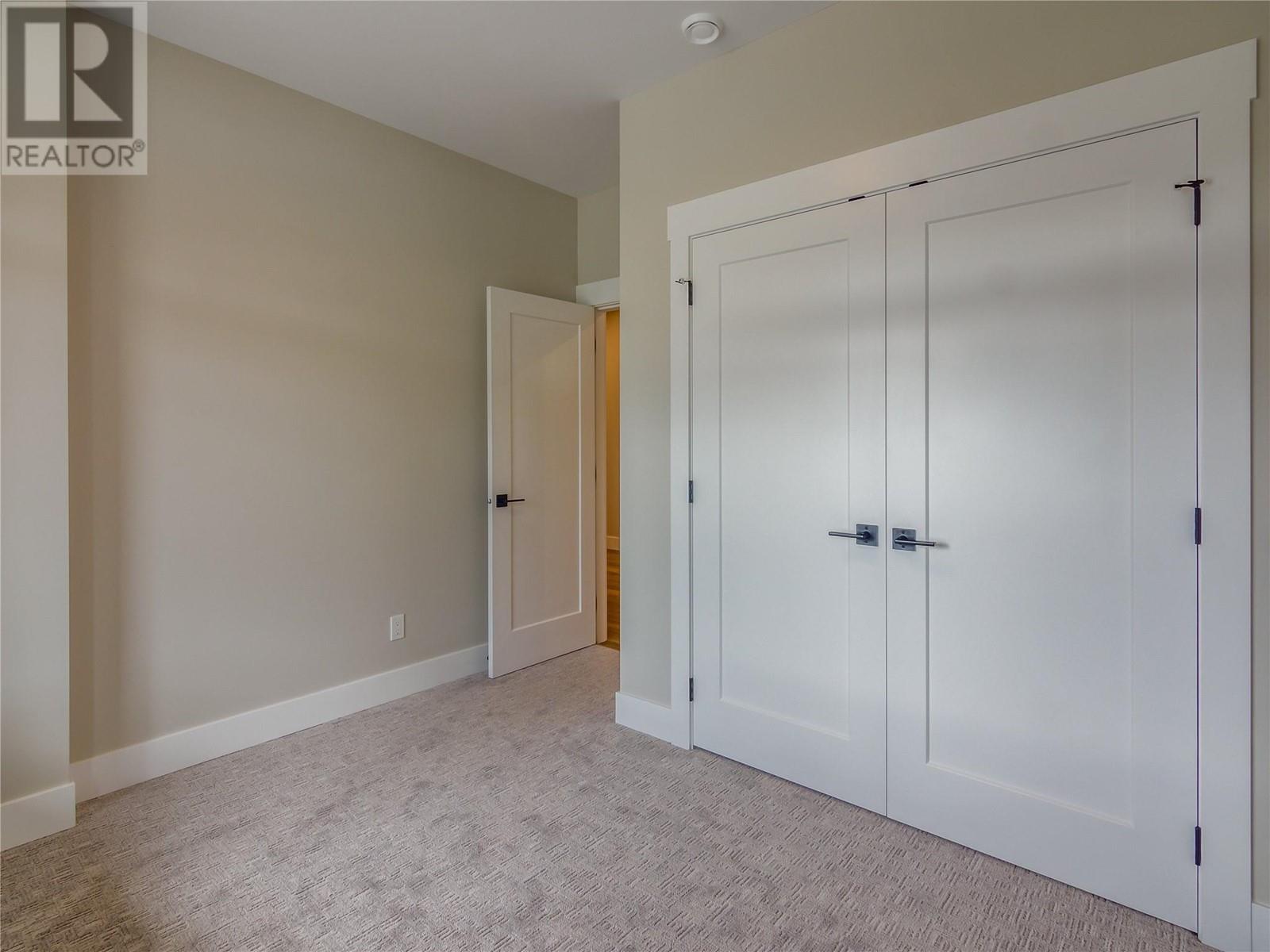 2752 Hawthorn Drive, Penticton, British Columbia  V2A 0C2 - Photo 12 - 10320700