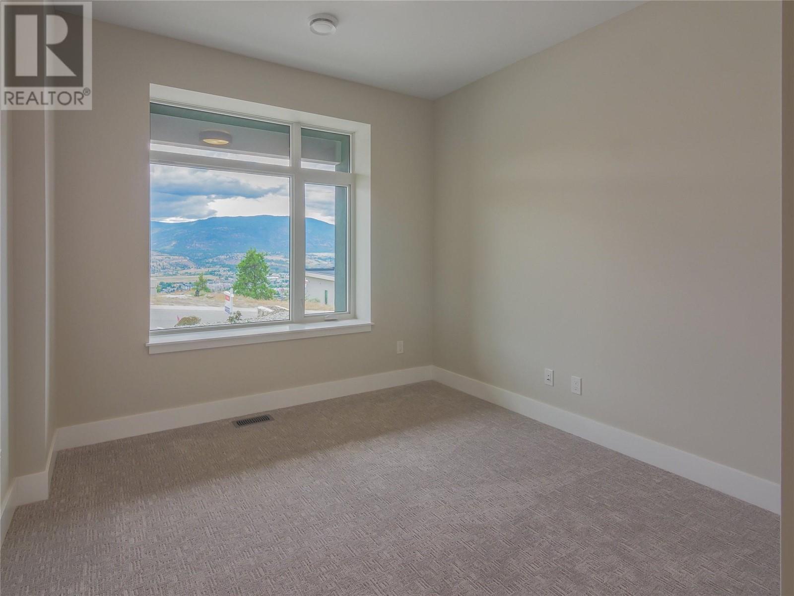 2752 Hawthorn Drive, Penticton, British Columbia  V2A 0C2 - Photo 13 - 10320700