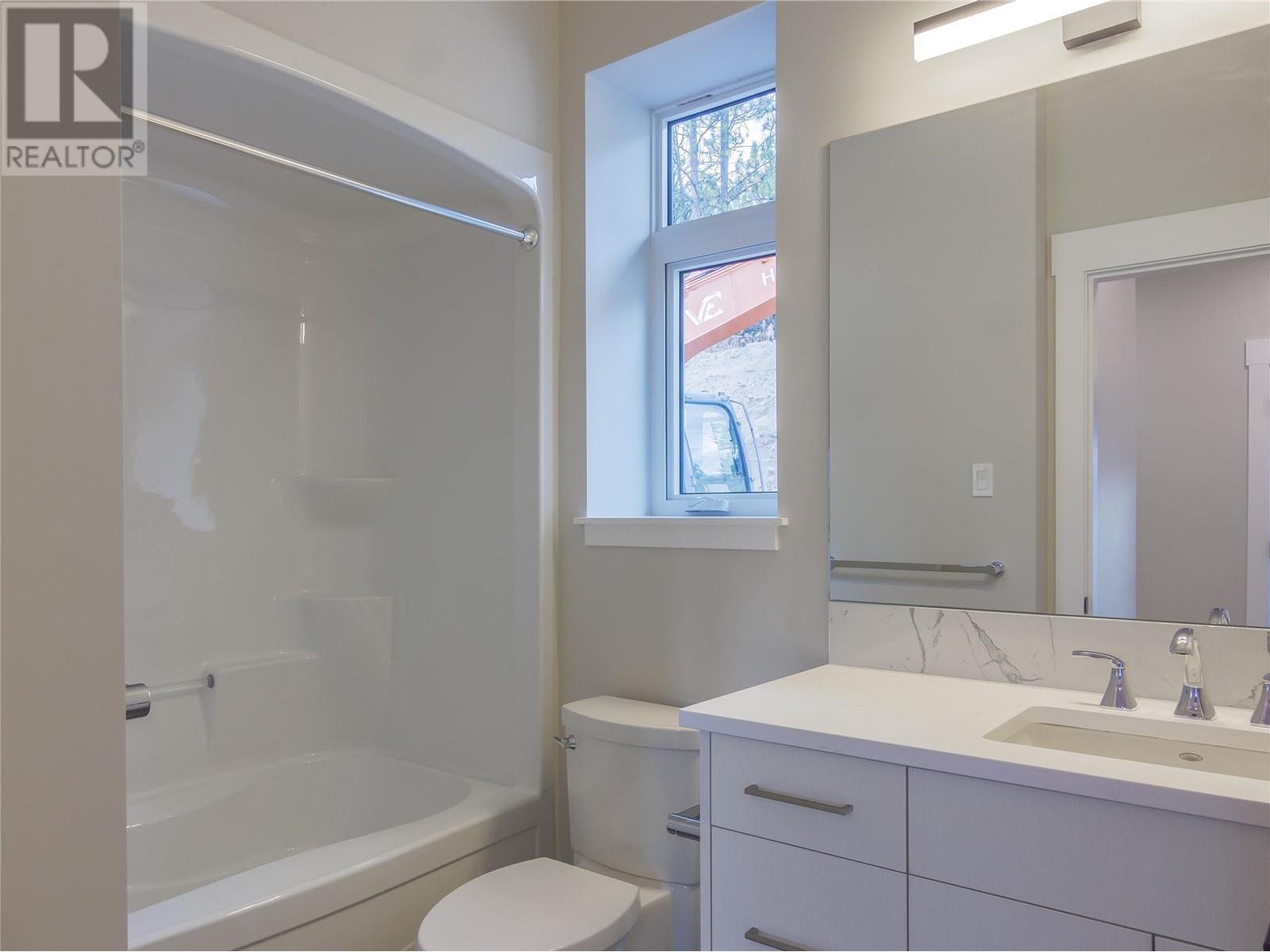 2752 Hawthorn Drive, Penticton, British Columbia  V2A 0C2 - Photo 33 - 10320700