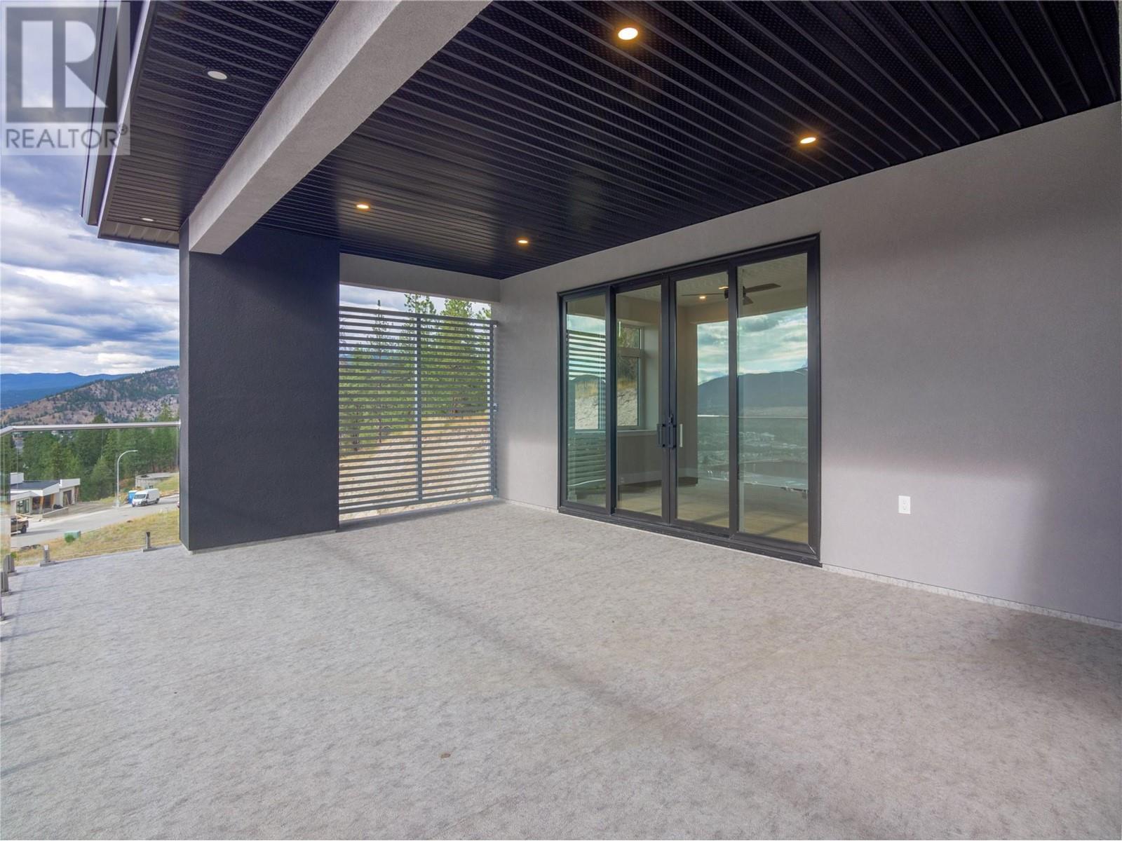 2752 Hawthorn Drive, Penticton, British Columbia  V2A 0C2 - Photo 42 - 10320700