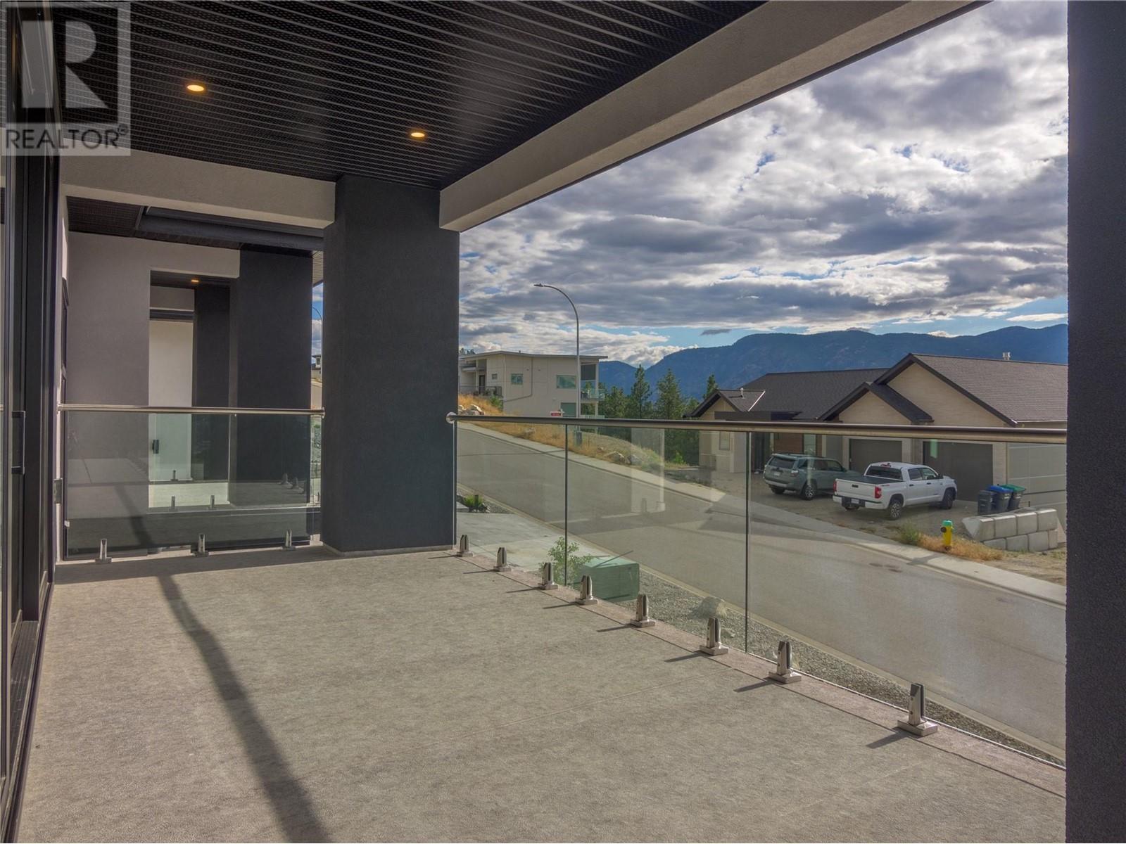 2752 Hawthorn Drive, Penticton, British Columbia  V2A 0C2 - Photo 47 - 10320700