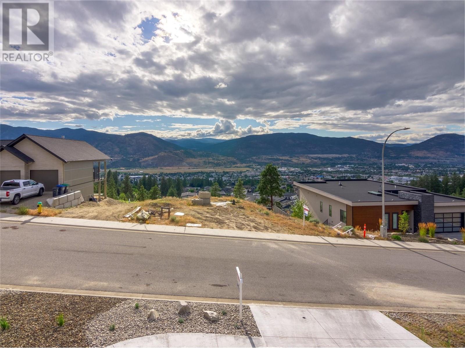 2752 Hawthorn Drive, Penticton, British Columbia  V2A 0C2 - Photo 51 - 10320700