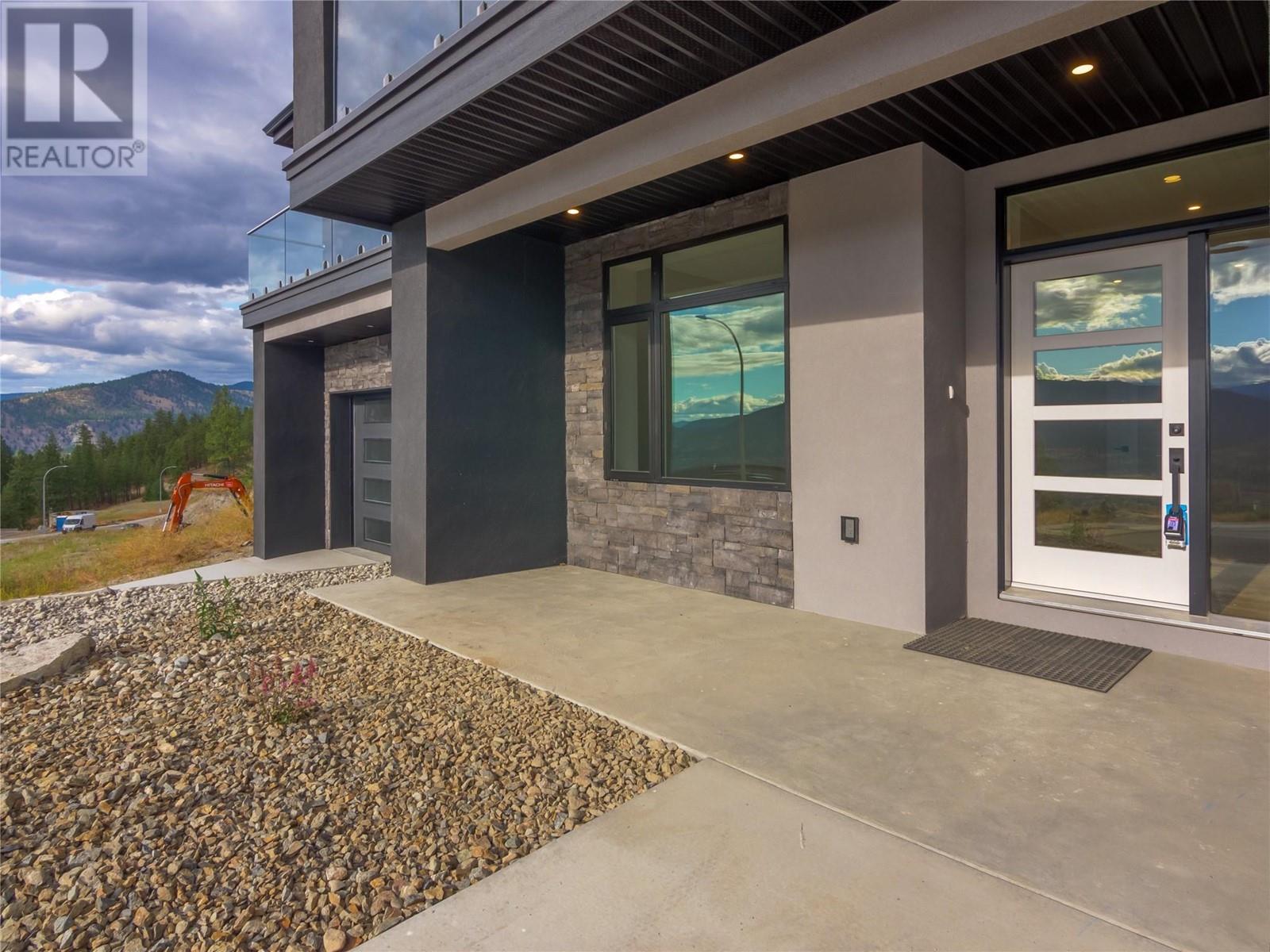 2752 Hawthorn Drive, Penticton, British Columbia  V2A 0C2 - Photo 57 - 10320700