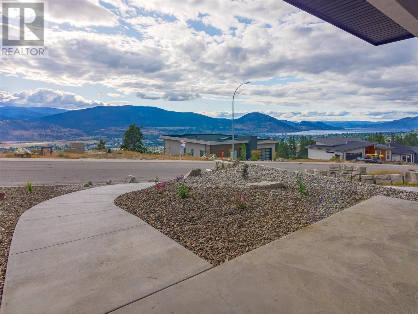 2752 Hawthorn Drive, Penticton, British Columbia  V2A 0C2 - Photo 59 - 10320700