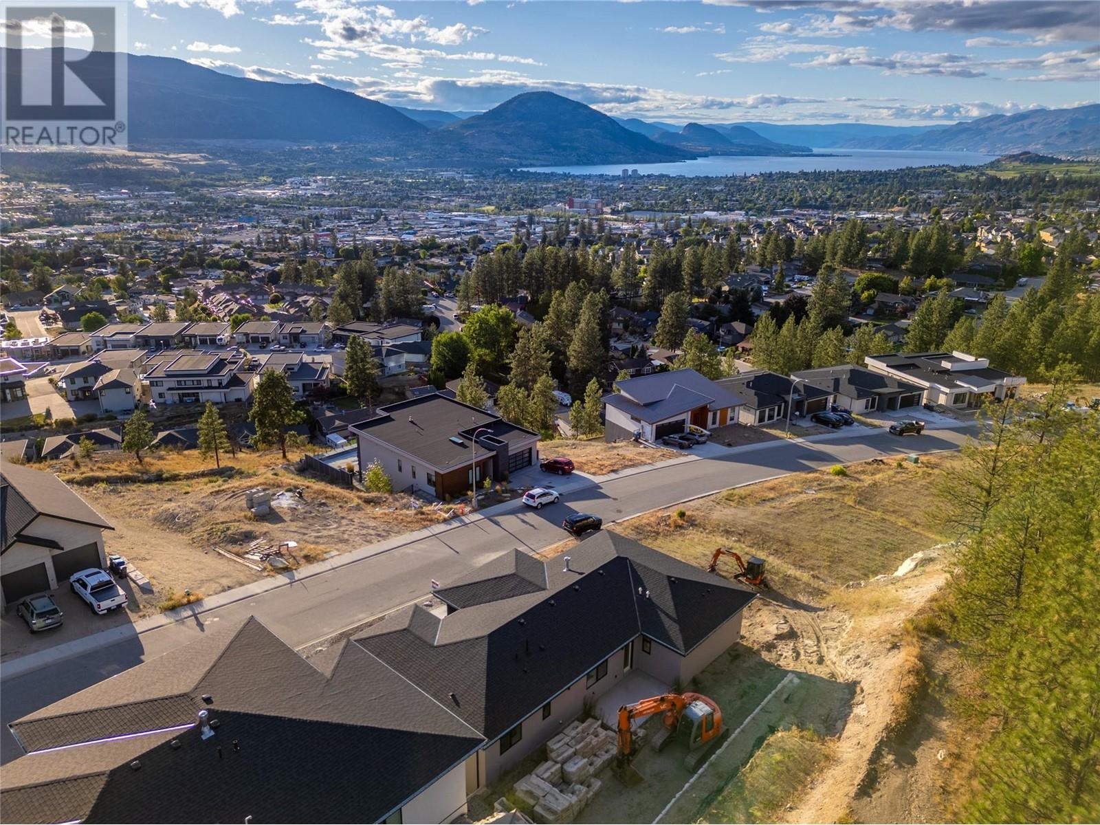 2752 Hawthorn Drive, Penticton, British Columbia  V2A 0C2 - Photo 63 - 10320700