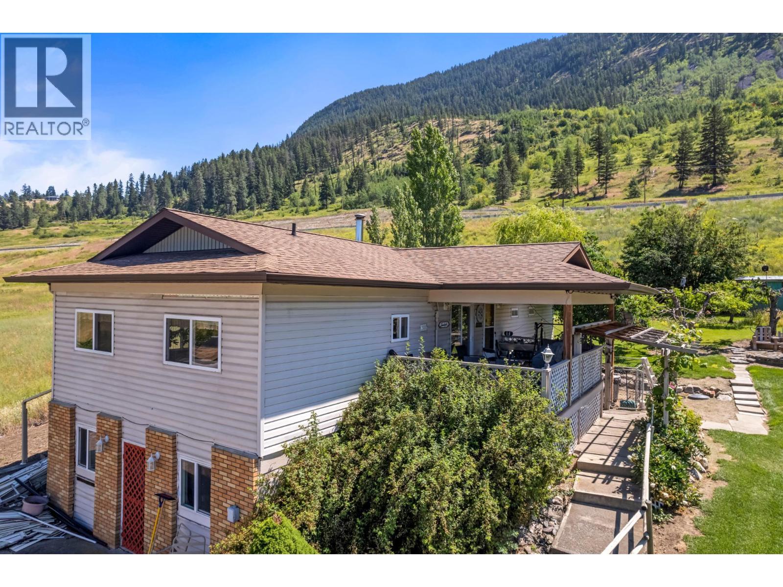 6150 Trans Canada Highway, Chase, British Columbia  V0E 1M0 - Photo 46 - 180279