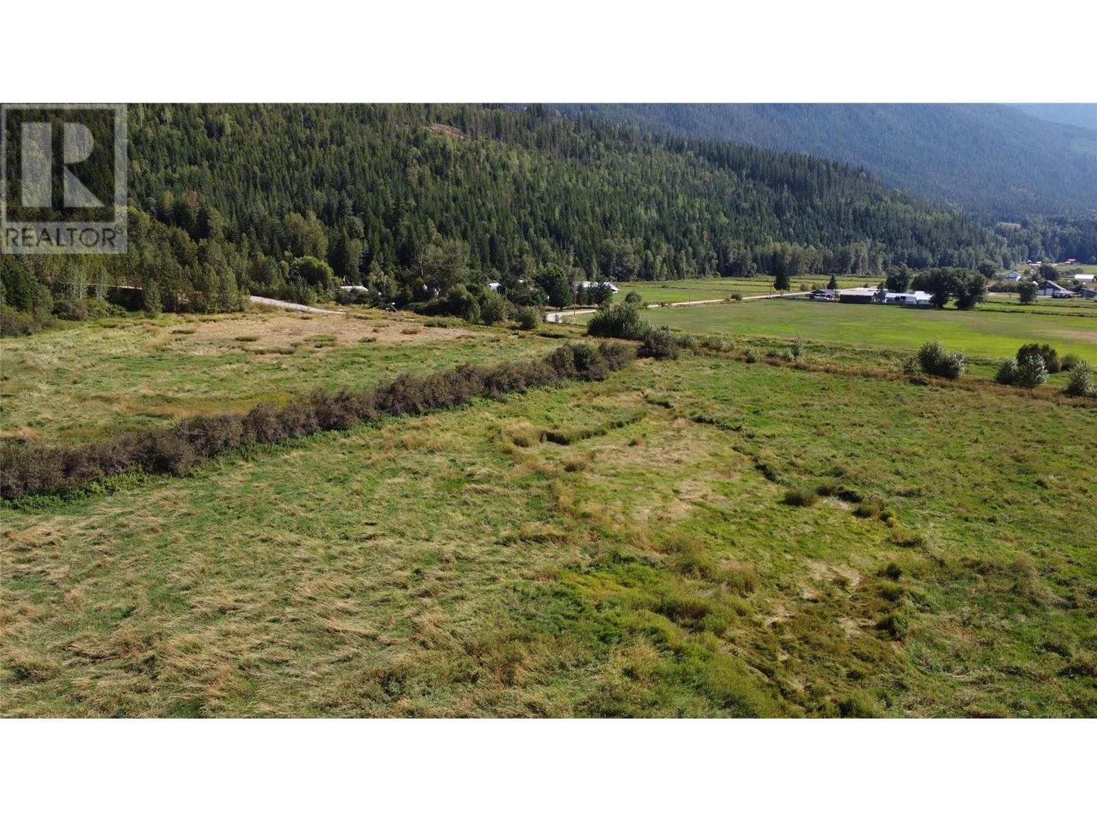 Lot 2 Oxbow Frontage Road, Malakwa, British Columbia  V0E 2J0 - Photo 16 - 10322687