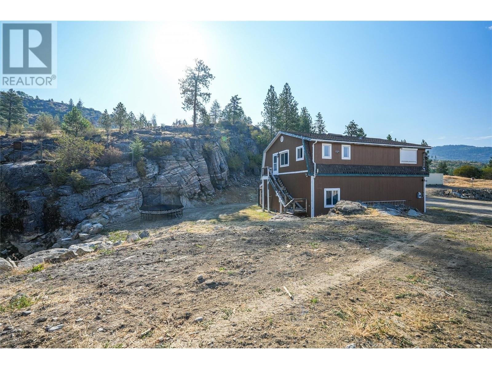 2063 Carmi Road, Penticton, British Columbia  V2A 8V5 - Photo 19 - 10322902
