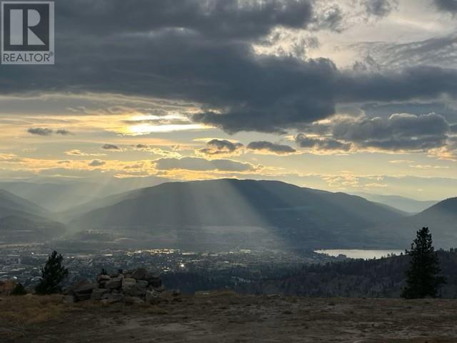 2063 Carmi Road, Penticton, British Columbia  V2A 8V5 - Photo 30 - 10322902