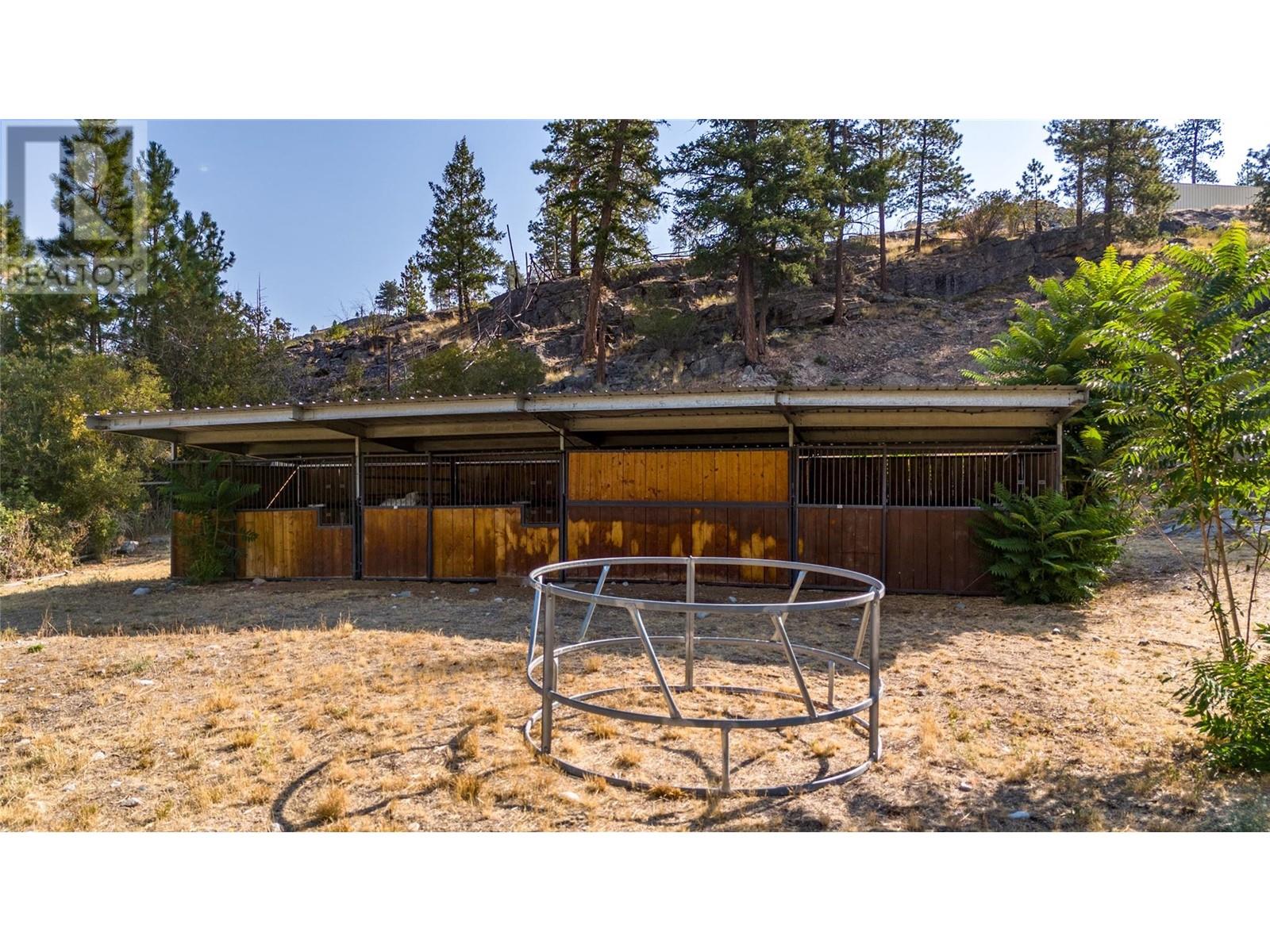 2063 Carmi Road, Penticton, British Columbia  V2A 8V5 - Photo 33 - 10322902
