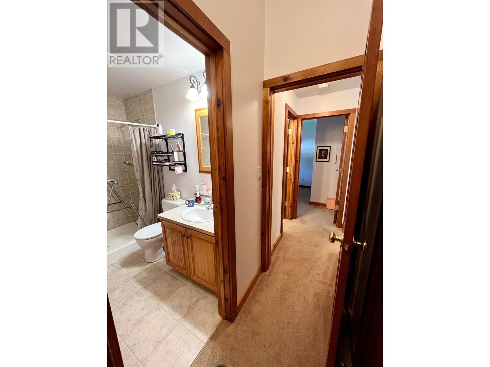 811 Kildare Street, New Denver, British Columbia  V0G 1S0 - Photo 22 - 2479352