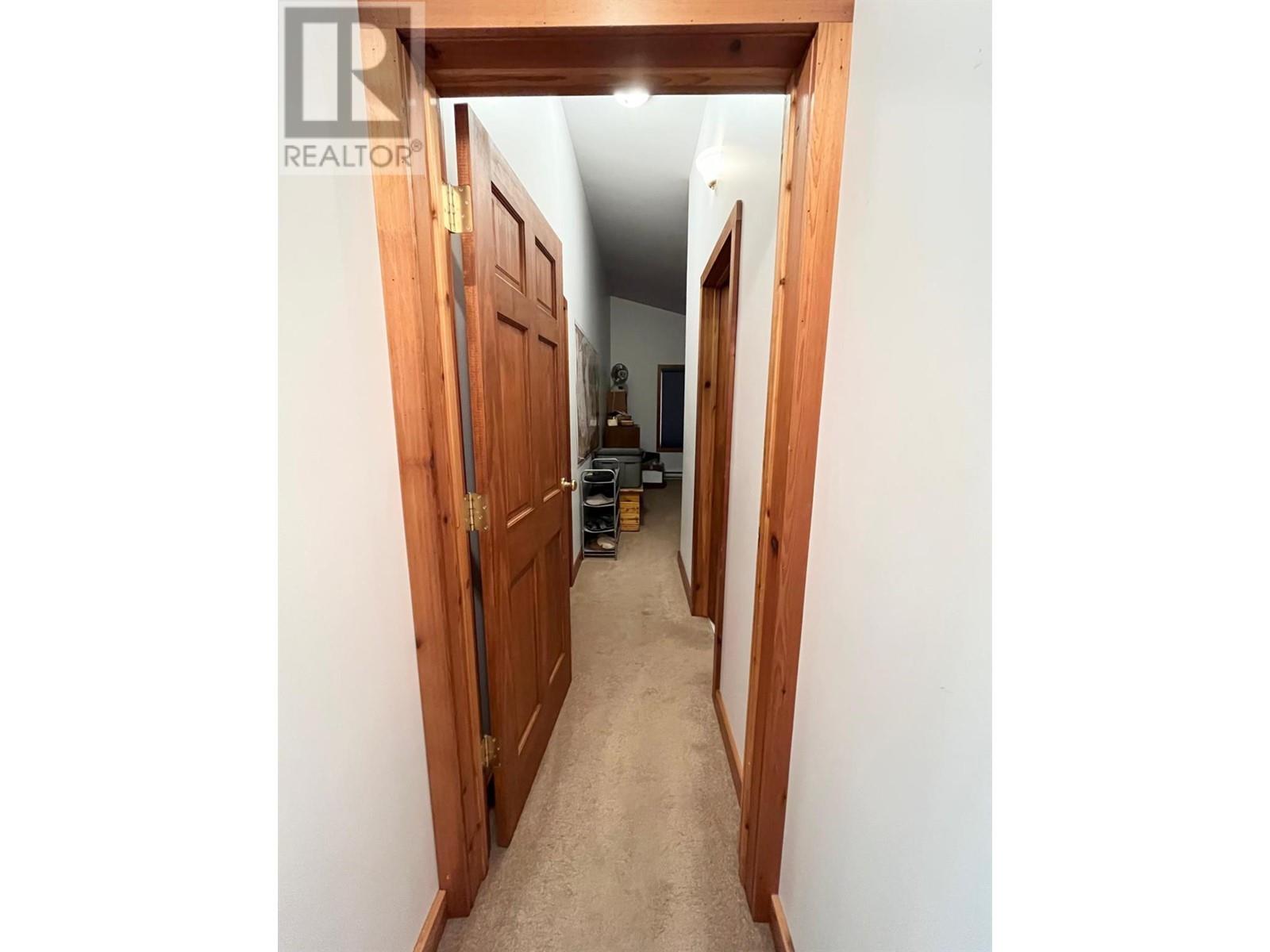 811 Kildare Street, New Denver, British Columbia  V0G 1S0 - Photo 25 - 2479352