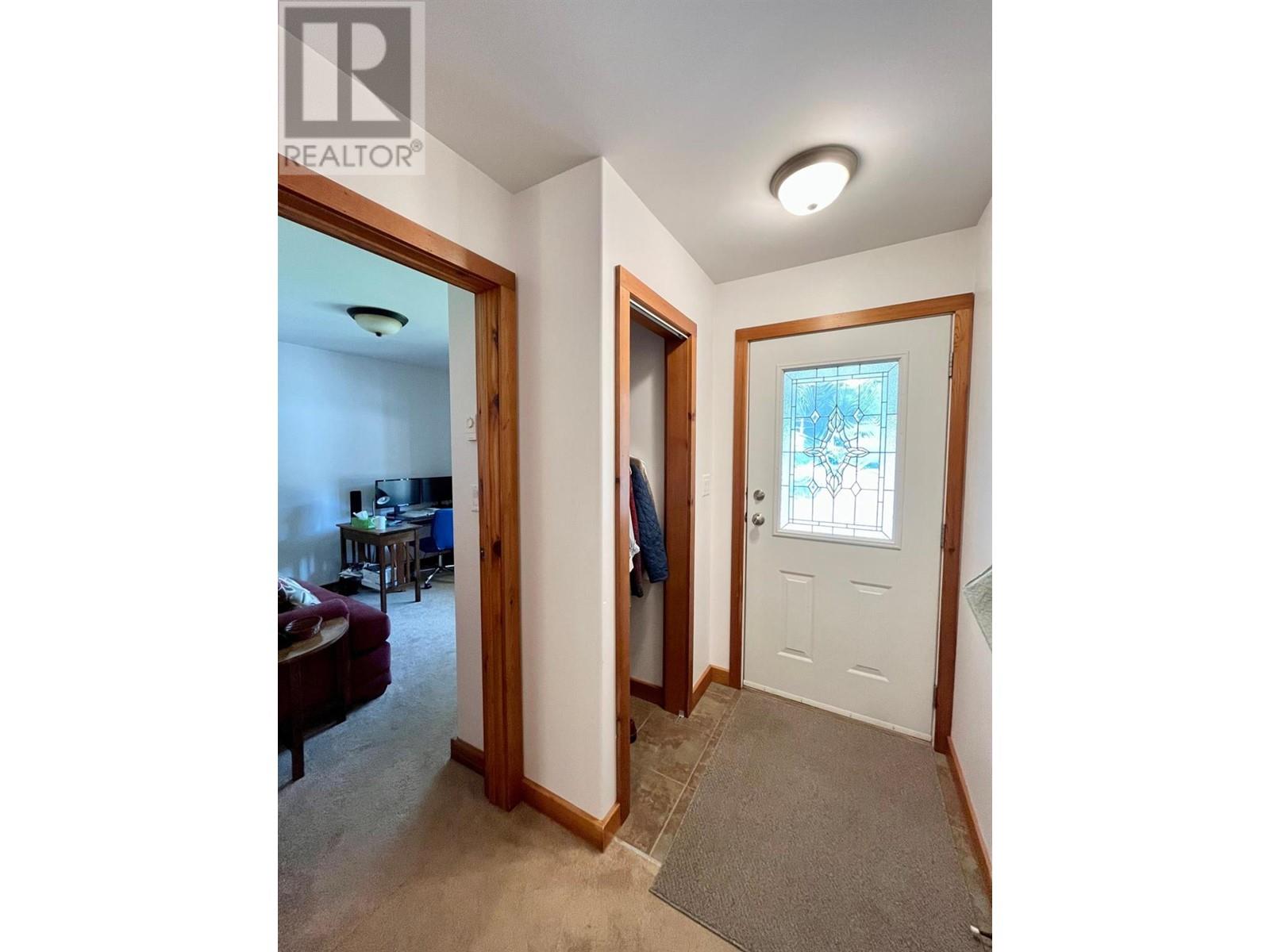 811 Kildare Street, New Denver, British Columbia  V0G 1S0 - Photo 33 - 2479352