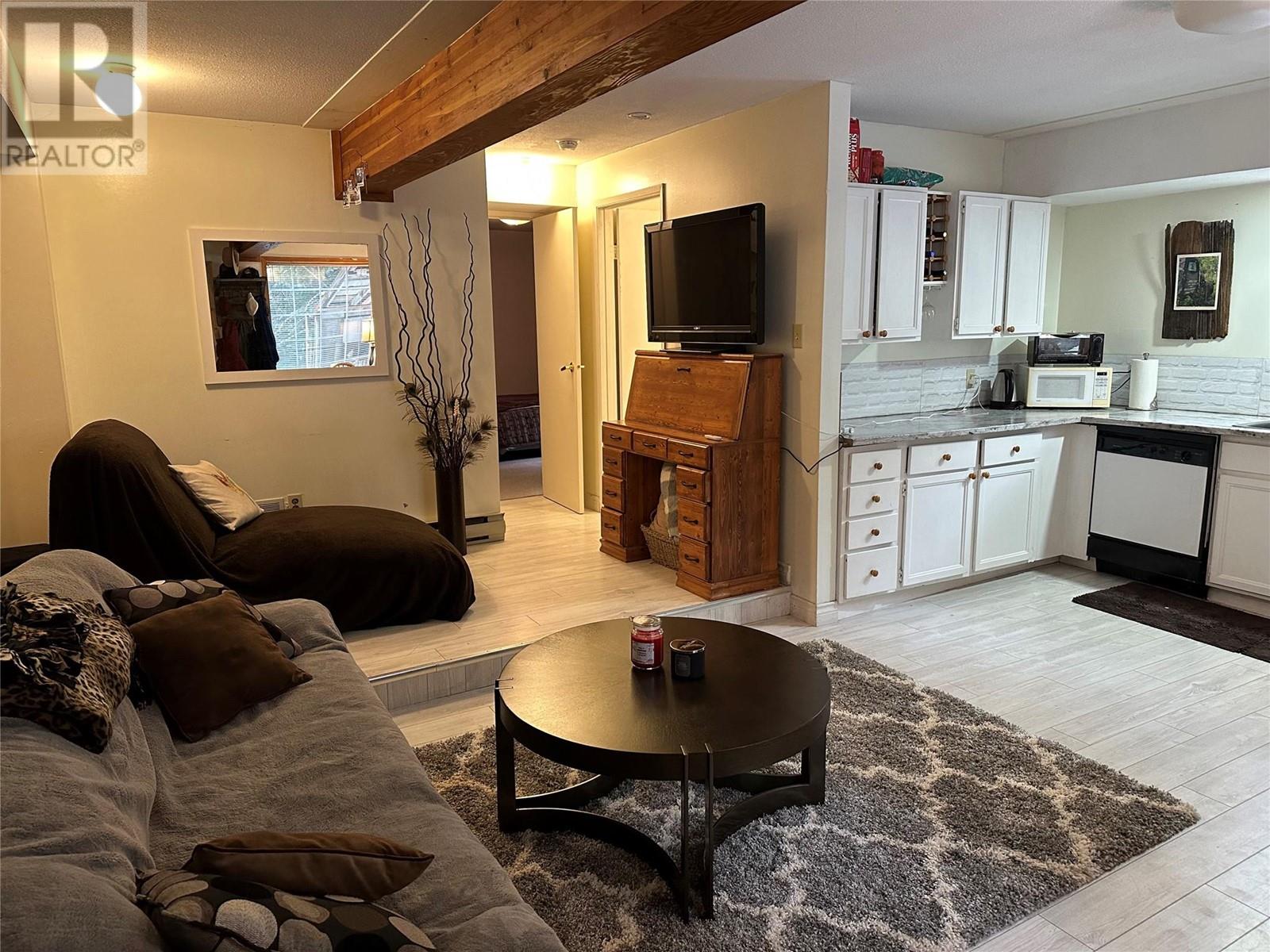 145 Whitetail Road, Penticton, British Columbia  V2A 8L8 - Photo 15 - 10325049